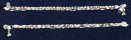 Pair of White Metal Chain Anklet