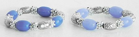 Pair of Light Blue and Dark Blue Bead Stretch Bracelet