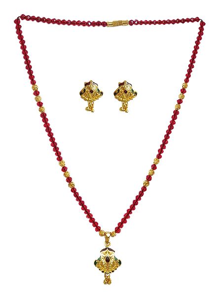 Red Crystal and Carved Gold Plated Bead Necklace Set