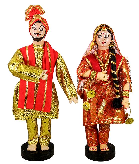 Traditional Handmade Punjabi Couple Dolls main image 0