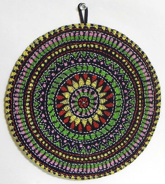 Decorative Cloth Embroidered Round Wall Hanging