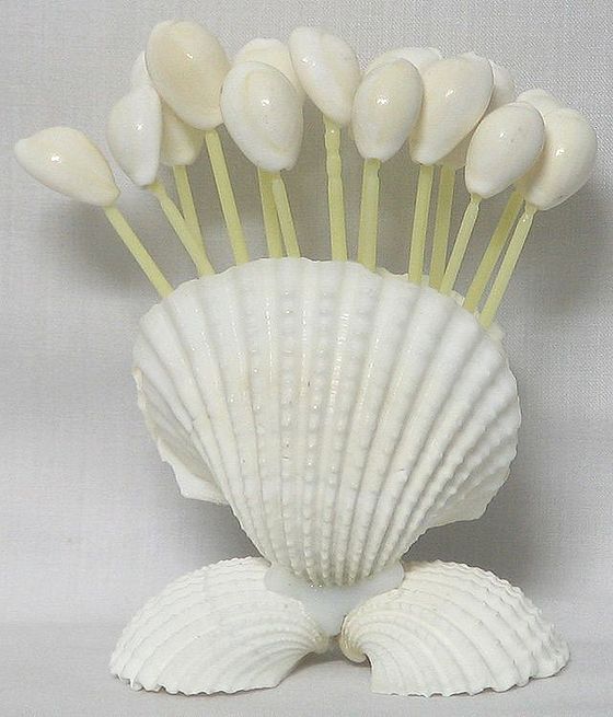 Toothpick Holder with Toothpicks