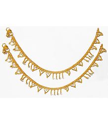 Pair of White Stone Studded Metal Golden Anklet