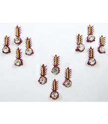Maroon Bindis