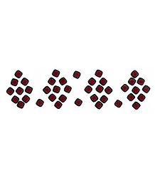 Maroon Felt Square Bindis