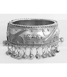 Metal Hinged Bracelet with Metal Beads