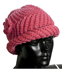 Ladies Hand Knitted Dark Peach Woolen Beanie Cap