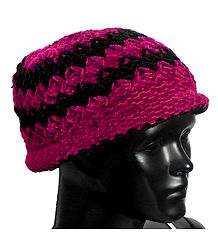 Ladies Hand Knitted Black and Red Woolen Beanie Cap