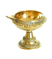 Kuber Diya with Stand