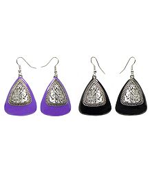 Set of 2 Pairs Black and Mauve Acrylic Dangle Earrings