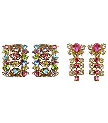 2 Pairs of Stone Studded Stud Earrings