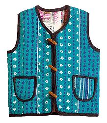 Reversible Sleeveless Quilt Jacket with Pocket