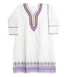 White Self Printed Kurta with Three Quarter Sleeves