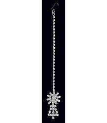 White Stone Studded Mang Tika