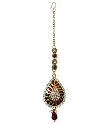 White Zirconia Studded and Green and Red Lacqured Mang Tika