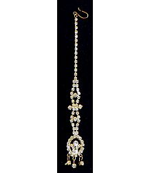 White Stone Studded Mang Tika
