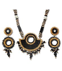 Wooden Bead Necklace with Paddy Pendant and Earrings