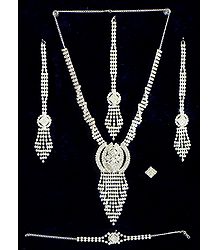 White Crystal Necklace Set with Bracelet, Mang Tika and Ring