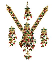 White, Maroon and Green Stone Studded Necklace Set with Mang Tika