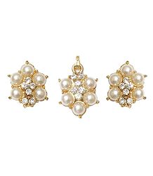 White Beads and Stone Studded Pendant and Earrings