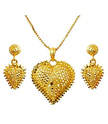 Gold Plated Chain with Heart Pendant and Earrings