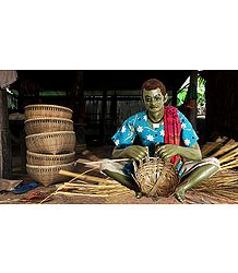 Basket Weaver Picture - Unframed Photo Print on Paper