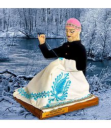 Kashmiri Shawl Weaver Photo - Unframed Photo Print on Paper