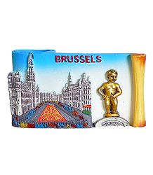 Brussel Scene with Pen Stand