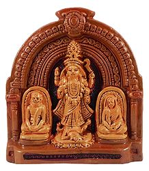 Goddess Kali with Ramakrishnadev and Sarada Maa